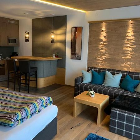 Haus Alt St. Anton Leilighet St. Anton am Arlberg Eksteriør bilde