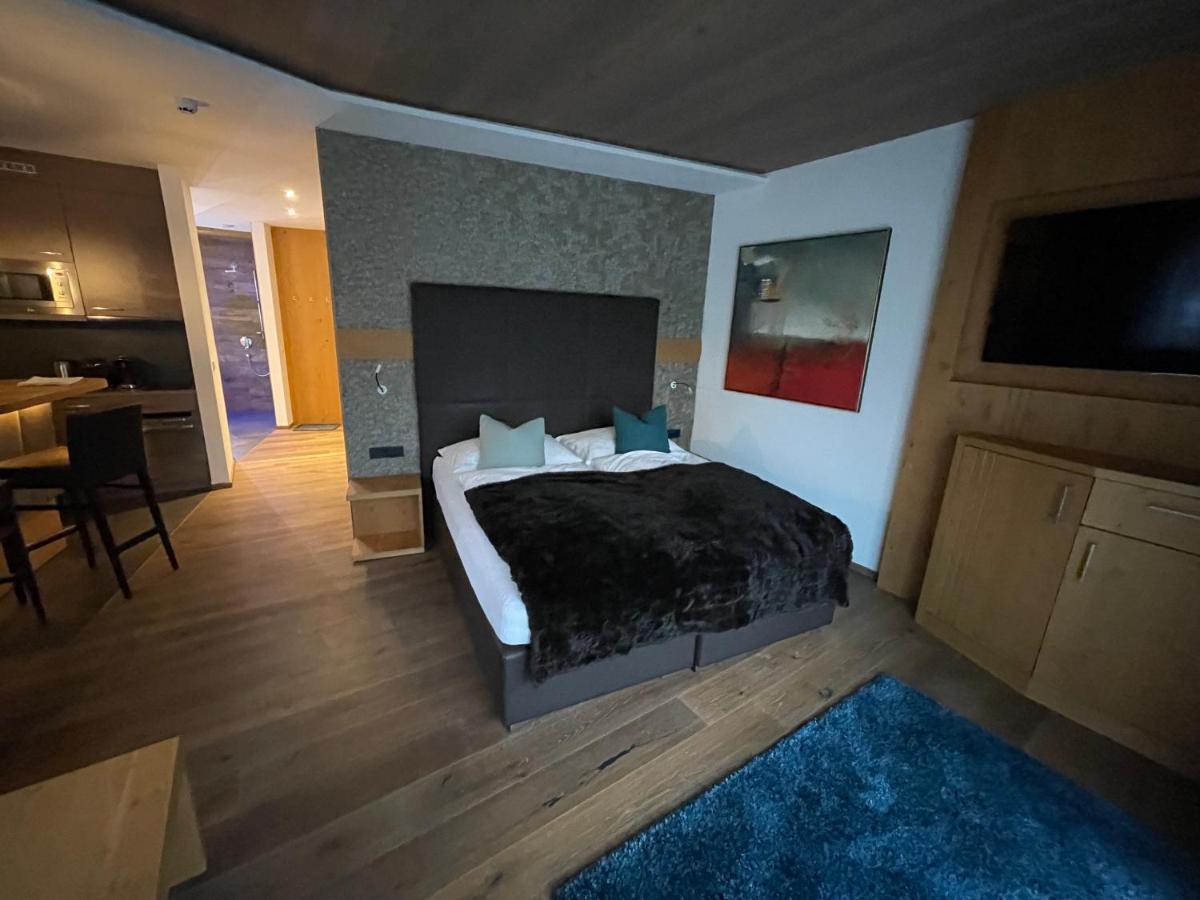 Haus Alt St. Anton Leilighet St. Anton am Arlberg Eksteriør bilde